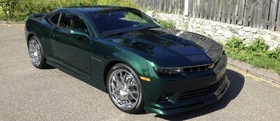 GM WA136X Emerald Green Flash Basecoat With Reducer Gallon (Basecoat Only)